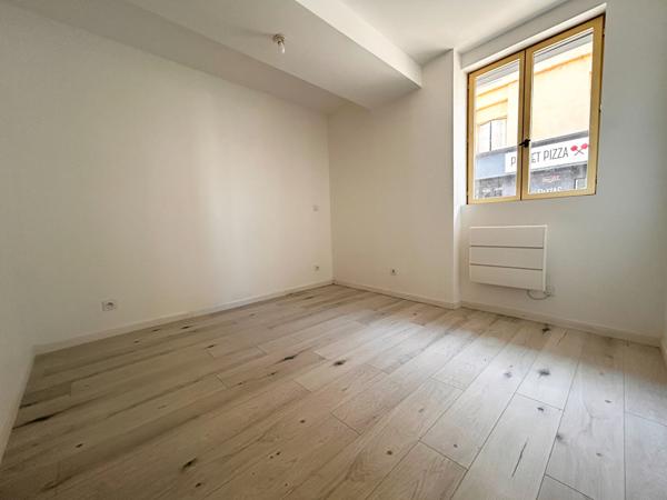 Appartement T2 Rez de chaussée Proche de la Dordogne !