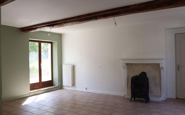 Maison à vendre    4 pièces •  Venoy