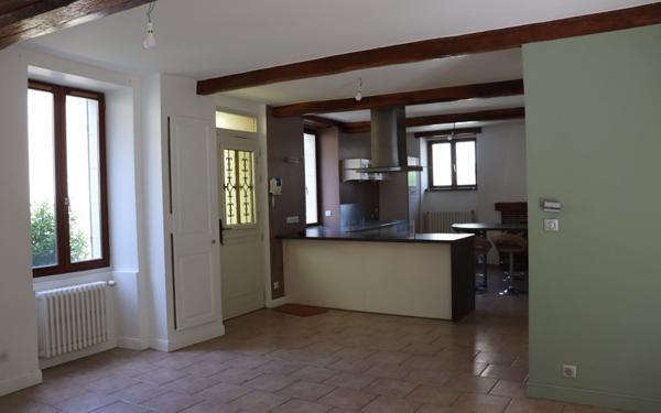 Maison à vendre    4 pièces •  Venoy