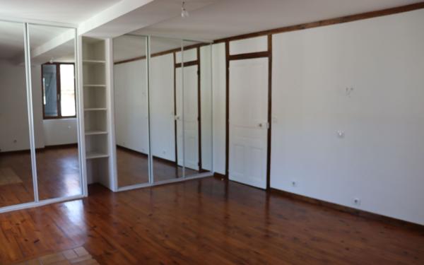 Maison à vendre    4 pièces •  Venoy