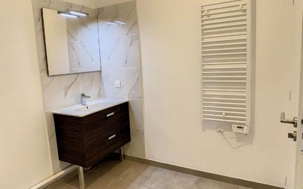 Appartement à louer    2 pièces •  Châtenay-Malabry