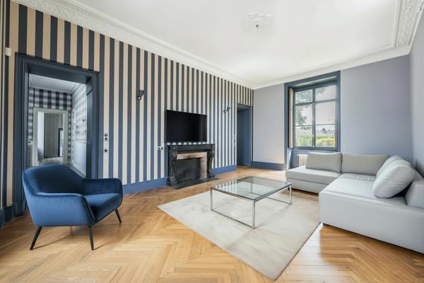 EXCLUSIVITE – NORT SUR ERDRE – Vaste maison de maitre entièrement rénovée