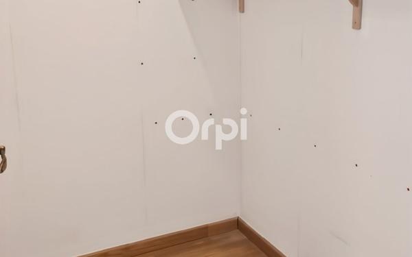 Appartement à vendre    4 pièces • 80 m2 Survilliers