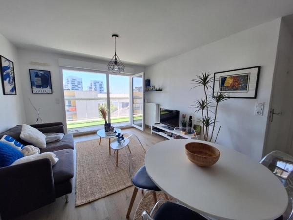 Appartement T2 à louer - 42 m² (réf : 560194)