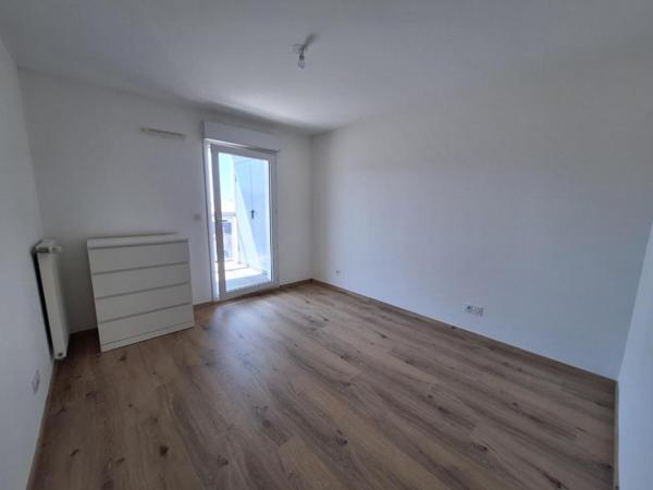 Appartement T2 à louer - 42 m² (réf : 560194)