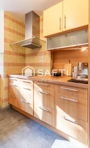 Maison 4 chambres - Grand terrain arboré