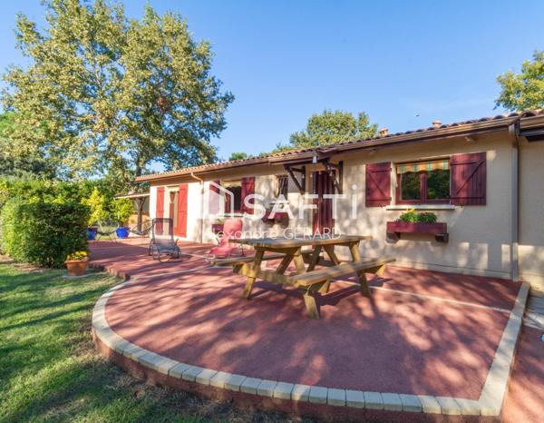 Maison 4 chambres - Grand terrain arboré