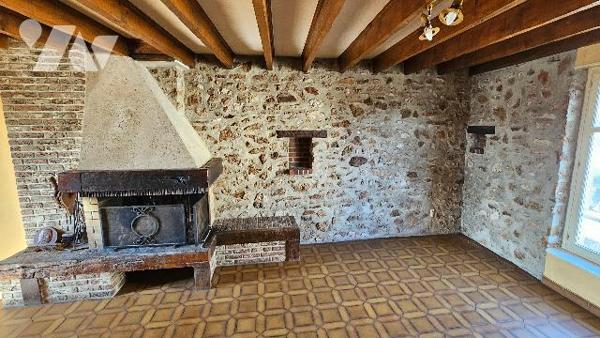 Maison à rénover avec fort potentiel + Dépendance de 110 m² – Opportunité Rare !