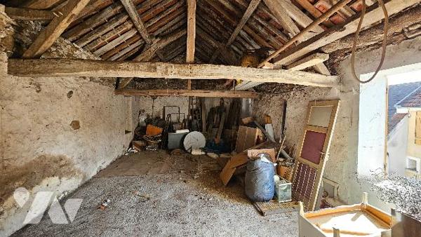 Maison à rénover avec fort potentiel + Dépendance de 110 m² – Opportunité Rare !