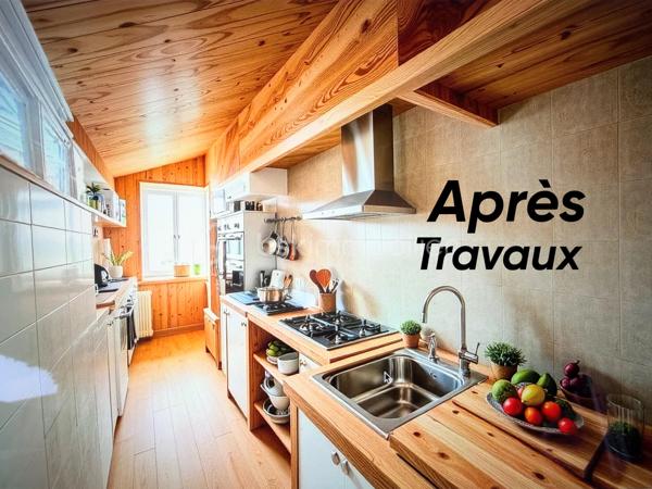Bienvenue dans le Gers.

Venez découvrir cette belle maison de village du 19 ème siècle d'une surface totale de 250m2 dont 115,5 m2 de surface chauffée.

Le rez-de-chaussée vous propose un commerce d'une belle surface de 45m2 avec un bureau et une cuisine d'été à rafraîchir.

Le premier étage dispose d'une terrasse ainsi qu'une grande pièce au fort potentiel qui vous permettra de créer soit un salon ou une  suite parentale.
Une salle à manger et une chambre complètent cette étage.

Le deuxième et dernier étage propose une pièce pouvant être aménagée en dressing ou chambre, vous disposerez d'une salle de bain à rafraîchir ainsi qu'une grande chambre avec balcon offrant une belle vue.

Un grand garage de plus de 30 m2 s'ajoute à cette ensemble.

Le potentiel révélé ne vous laissera pas insensible, des travaux sont à prévoir qui vous permettront de retrouver tout le charme d'antan.

La toiture est en bon état, l'électricité a été entièrement refaite.

Opportunité à saisir !!!

je suis à votre entière disposition pour plus de renseignements pour cette opportunité se trouvant dans un village qui offre divers commerces et aussi un pôle médical.

A 30 minutes de TARBES, 12 minutes de MIRANDE et 30 minutes de AUCH.