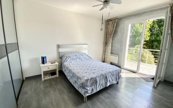 Maison à vendre    5 pièces • 146 m2 Villecresnes