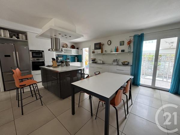 Maison à vendre  5 pièces - 135,77 m2 FRANS - 01