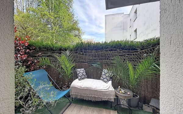 Appartement à vendre    3 pièces • 64,20 m2 Guyancourt