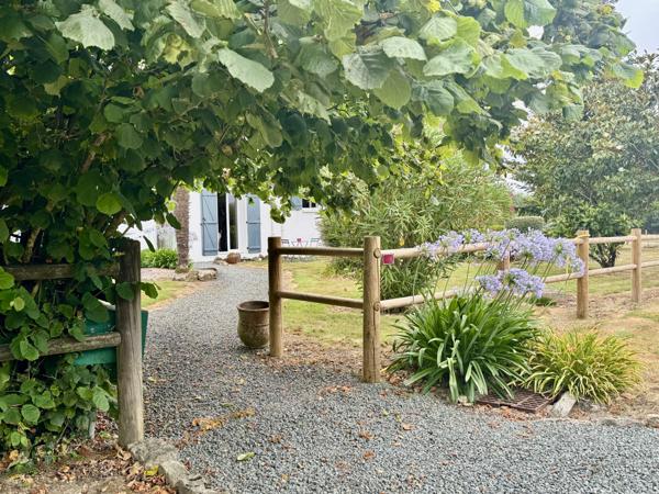 Le Girouard (85150) Maison 3 chambres de 137 m2 habitables sur 5520 m2 de terrain