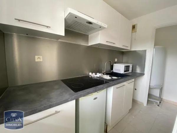 Appartement à louer 2 pièces 48.09m² Flers (61100)