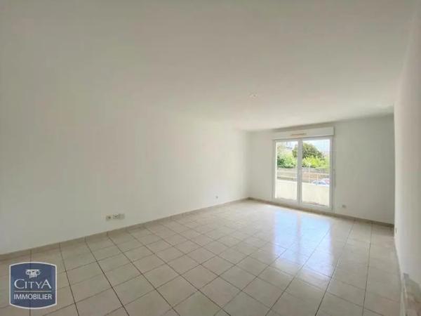 Appartement à louer 2 pièces 48.09m² Flers (61100)