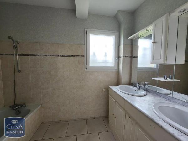 Maison à louer 6 pièces 138.68m² Limoges (87100)