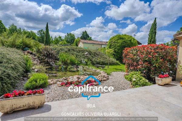 Dpt Lot et Garonne (47), à vendre VILLENEUVE SUR LOT propriété T10