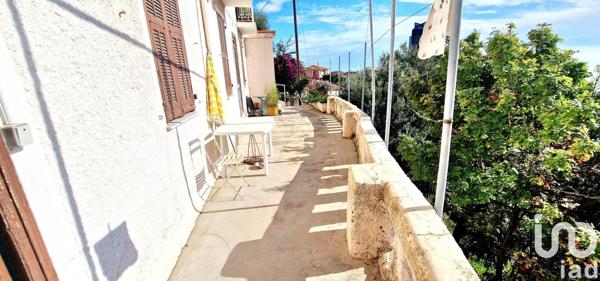 Appartement 3 pièces de 53 m² à Beausoleil (06240)