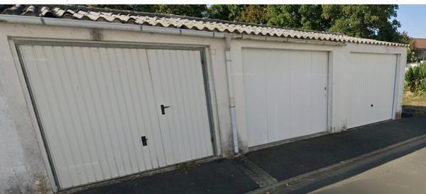 Garage fermé à La Rochelle - secteur Rompsay 16,80 m2 , La rochelle