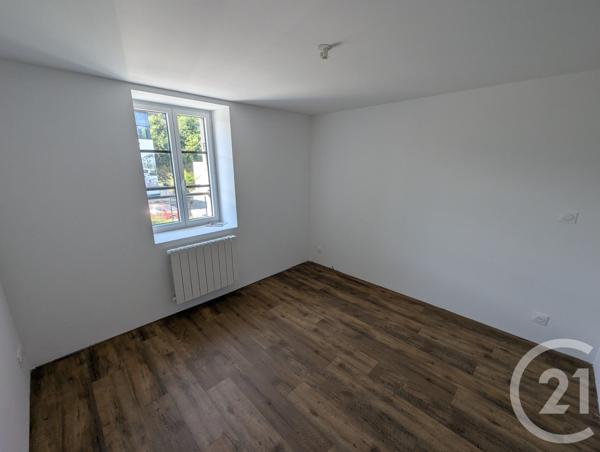 Immeuble à vendre  64,99 m2 DINAN - 22