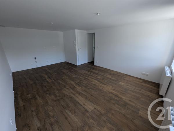 Immeuble à vendre  64,99 m2 DINAN - 22