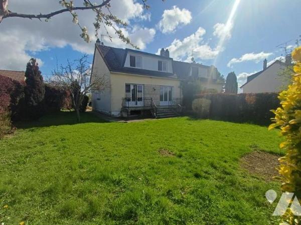 RIVERY : Beau pavillon lumineux sur sous-sol complet de 123 m², sur parcelle de 524 m²