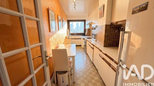 Appartement à vendre 5 pièces 100 m² Courbevoie