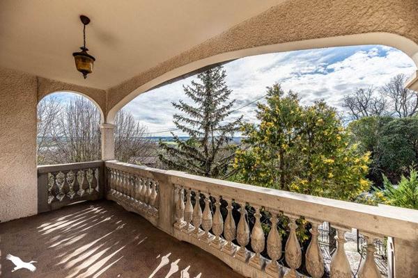 Maison à vendre |  Beaumont-de-Lomagne |  6 pièces | 160 m²