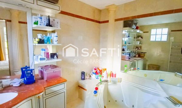 Maison de charme 7 pièces sur sous-sol total