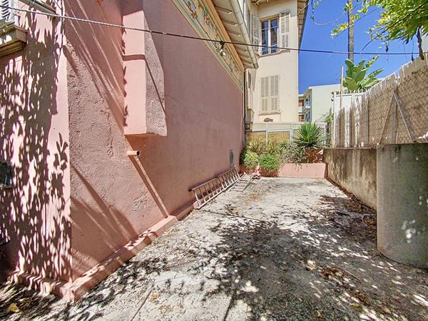 Maison niçoise et jardin