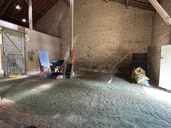 Maison à Rénover - Bourg Dynamique à 15 min de Reims