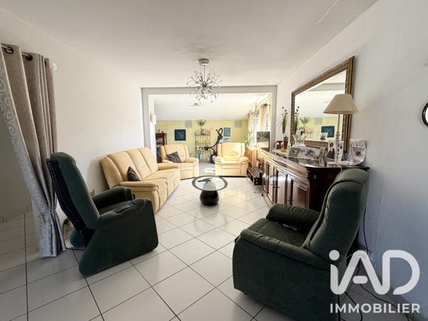 Maison à vendre 8 pièces 232 m² Figeac