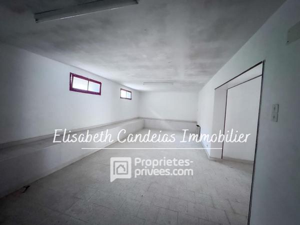 Grande maison de 173 m² avec vue Pyrénées et fort potentiel