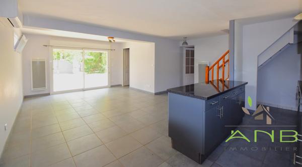 Villa lumineuse avec piscine à proximité du Grand Etang
