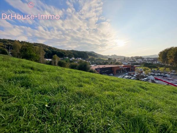 Terrain à vendre de 744 m²