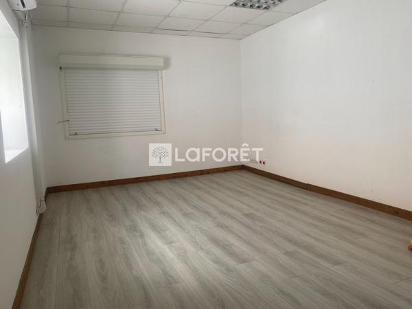 Location bureau La Trinité - 1 pièce(s) - 17 m² - 650 €/mois