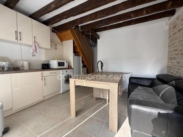 Propriete de 370 M² sur 13000 M² à vendre 10 pièces SAINT CYR SOUS DOURDAN (91).A seulement 45 KM de Paris, 5 KM de DOURDAN.