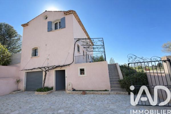 Maison à vendre 6 pièces 150 m² Peyrolles-en-Provence