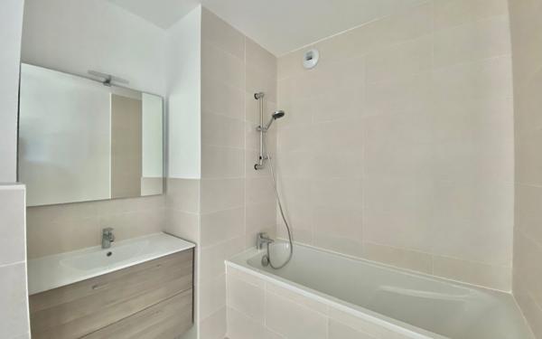 Appartement à vendre    4 pièces • 95,90 m2 Nîmes