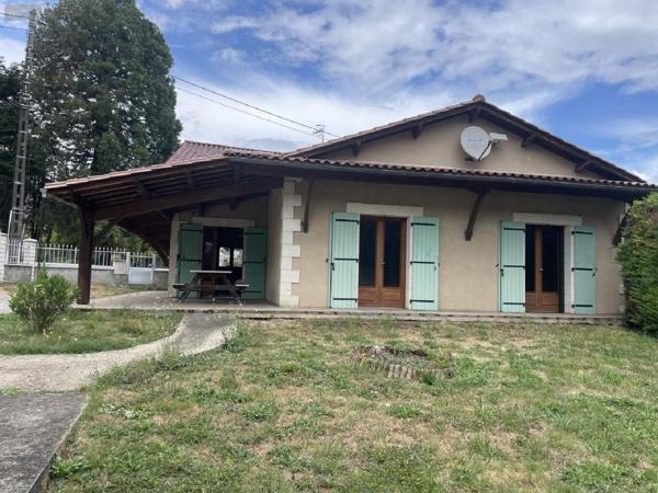 Maison à vendre à Ribérac en Dordogne (24600), ref : 077/820