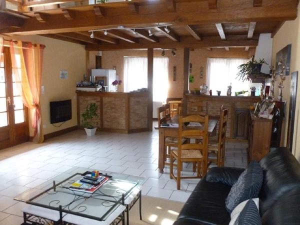 Maison à vendre à Ribérac en Dordogne (24600), ref : 077/820