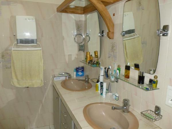 Maison à vendre à Ribérac en Dordogne (24600), ref : 077/820