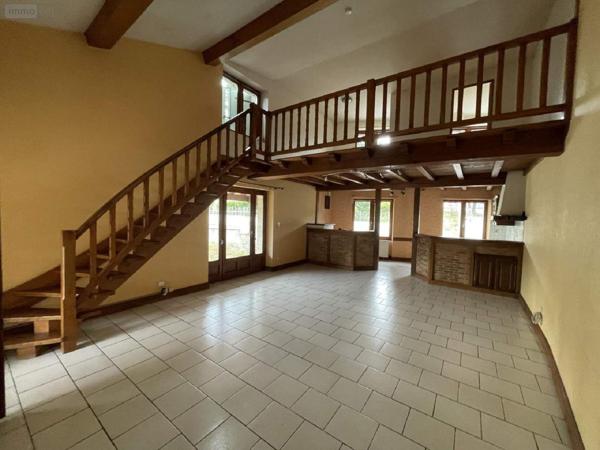 Maison à vendre à Ribérac en Dordogne (24600), ref : 077/820