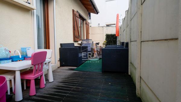EN EXCLUSIVITÉ - MAISON 4 PIÈCES DE 96 M2 - RUE GRANDVAL, REIMS