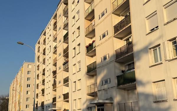 Appartement à louer    4 pièces • 60 m2 Créteil