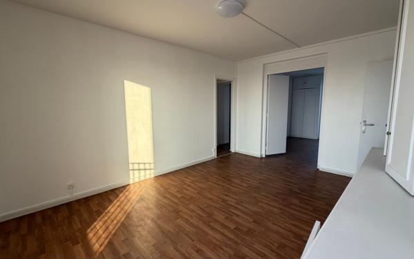 Appartement à louer    4 pièces • 60 m2 Créteil