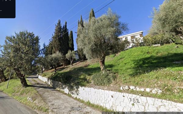 Vence: T4 Beaux volumes et Luminosité