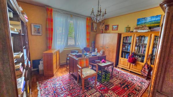 Maison  7 pièces 195m2