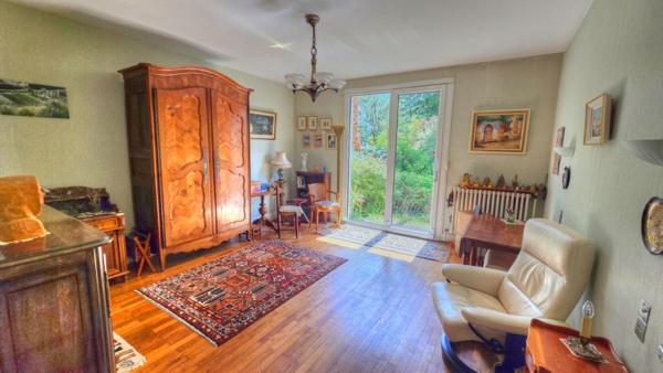 Maison  7 pièces 195m2